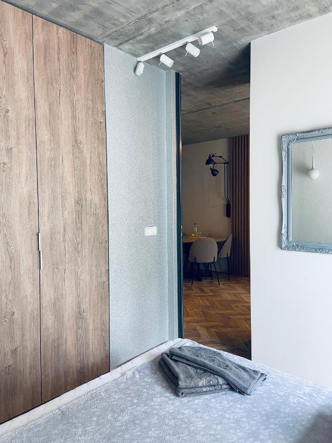 Апартаменты Loftowe M Apartament Poleska Ченстохова Экстерьер фото