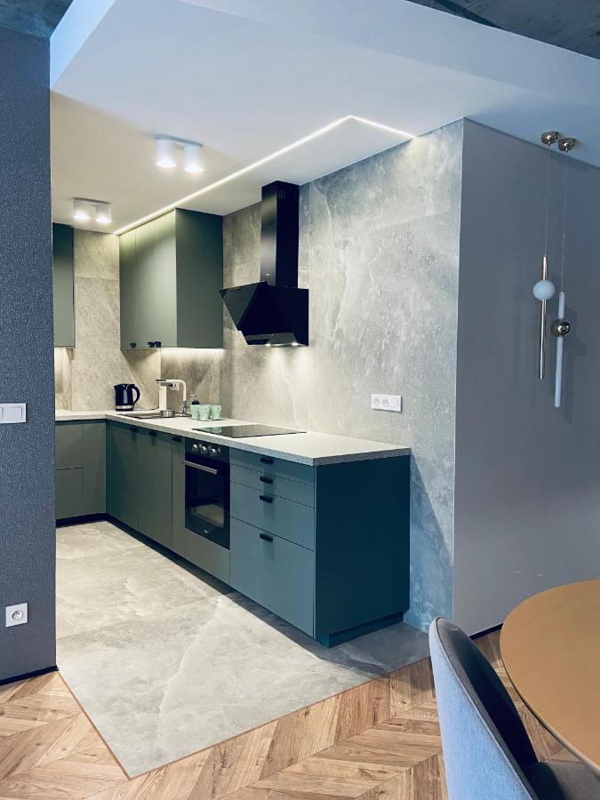 Апартаменты Loftowe M Apartament Poleska Ченстохова Экстерьер фото
