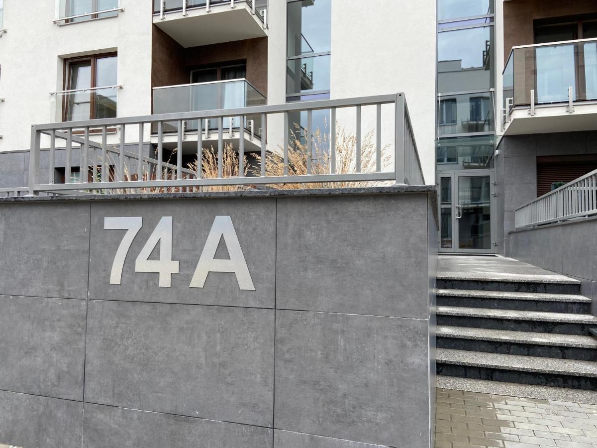 Апартаменты Loftowe M Apartament Poleska Ченстохова Экстерьер фото